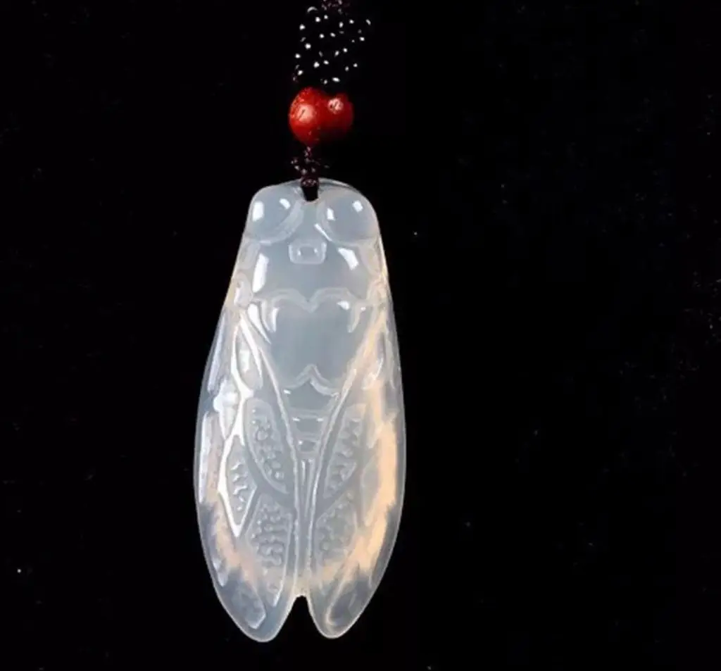 Moonlight White Agate Pendant with Guanyin Buddha Design - Image 9