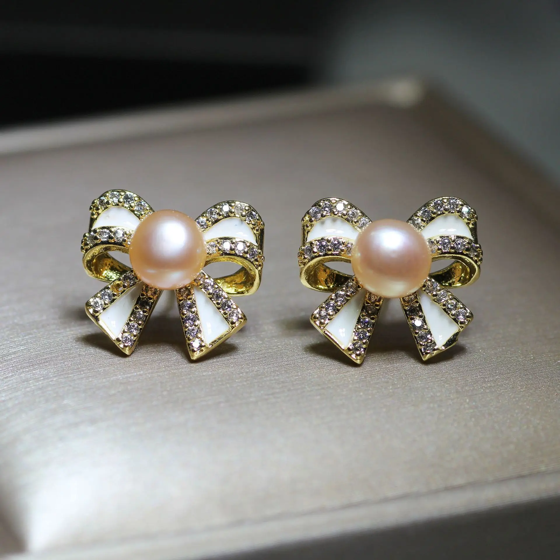 S925 Silver Pearl Bow Earrings High Bow Retro Trendy