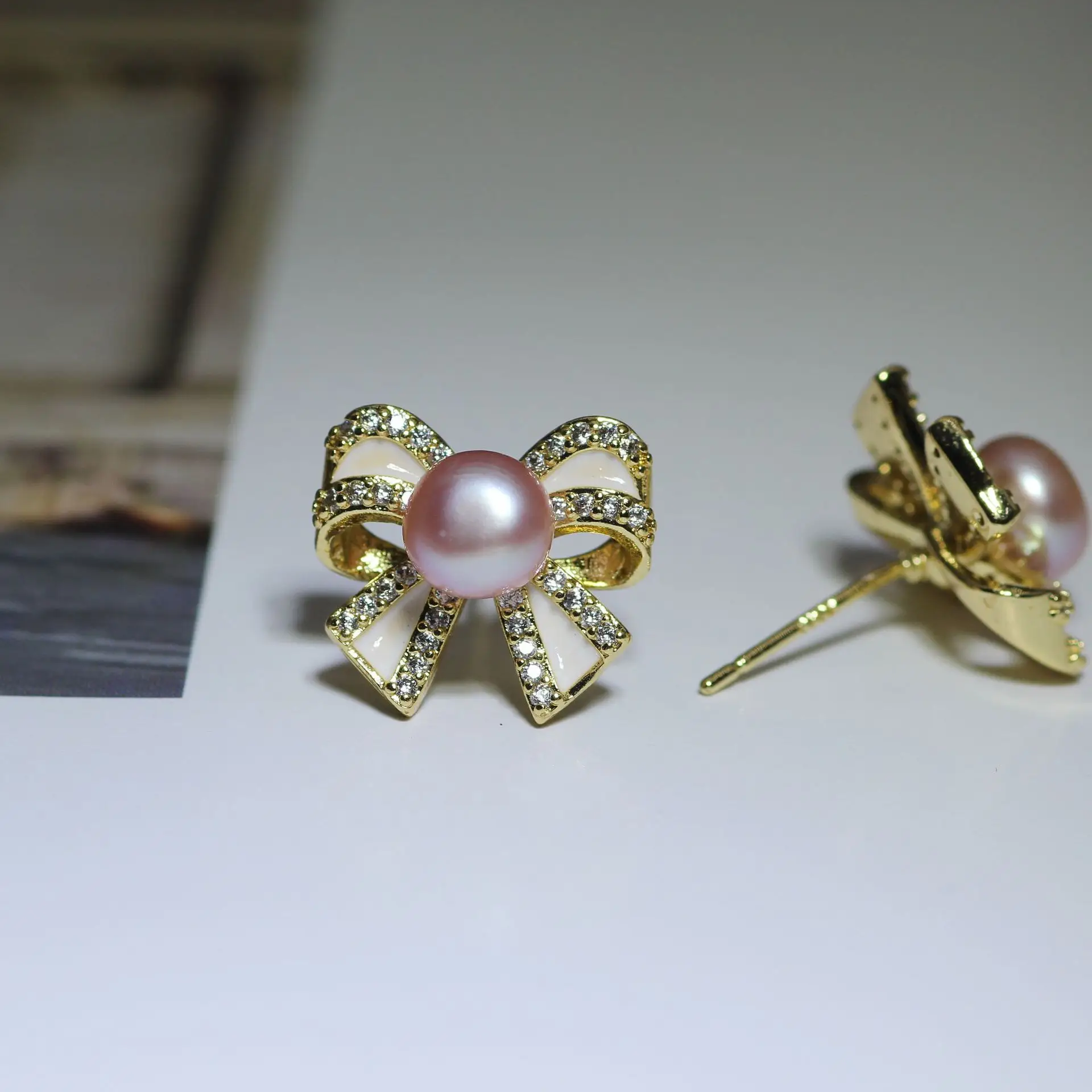 S925 Silver Pearl Bow Earrings High Bow Retro Trendy — feature 5