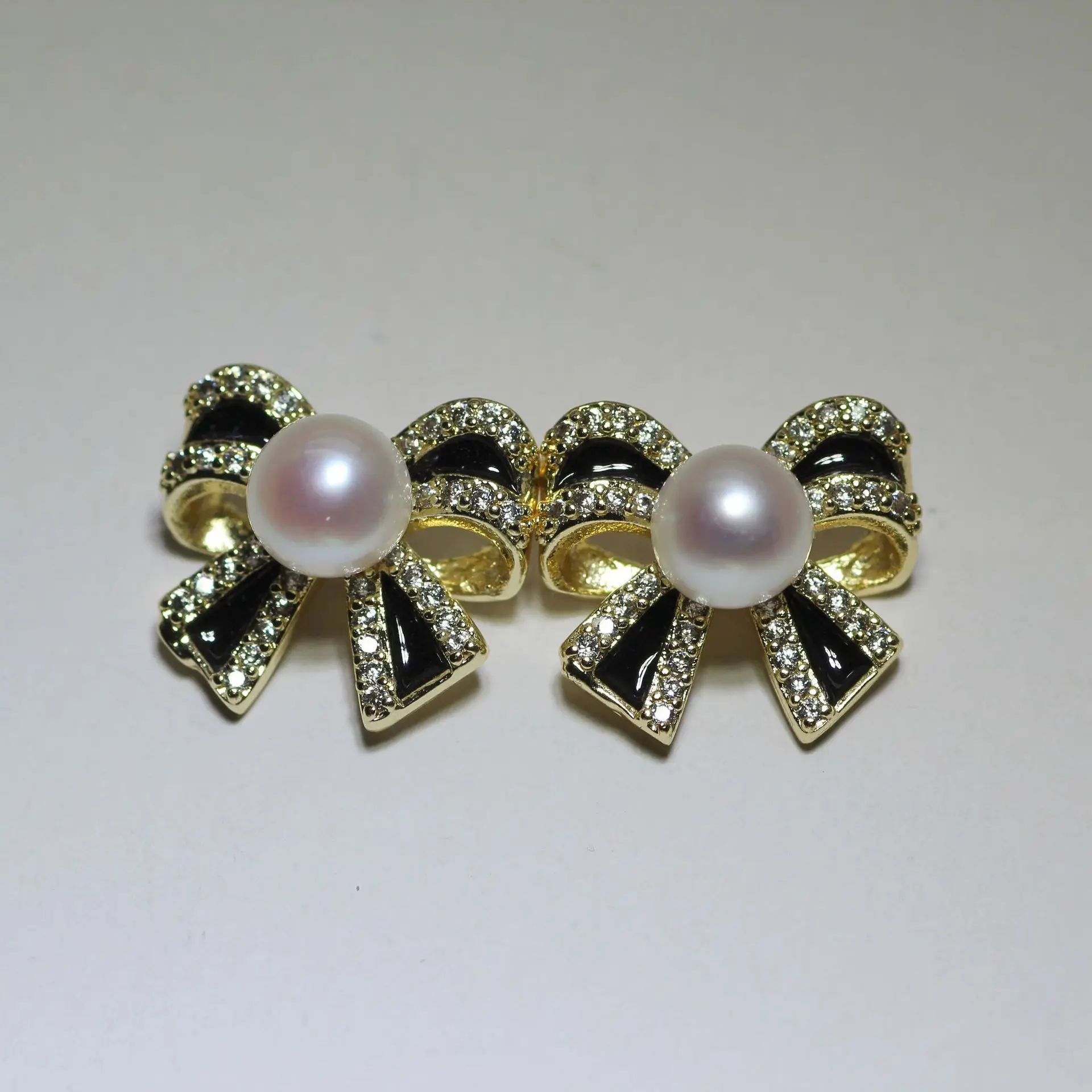 S925 Silver Pearl Bow Earrings High Bow Retro Trendy — feature 7