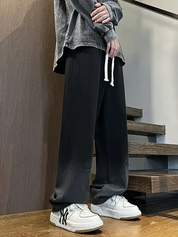 Men's Oversized Gradient Sweatpants 2023 - Image 5
