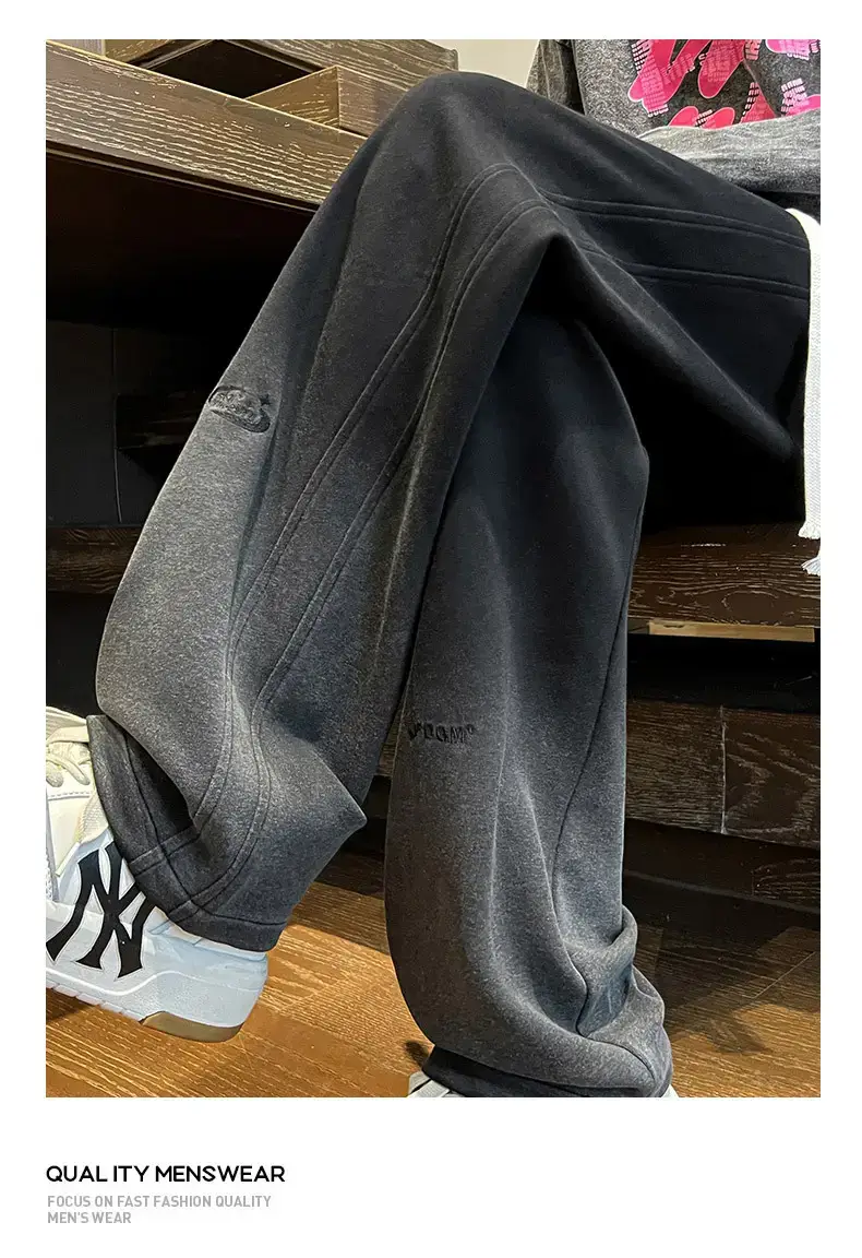 Men's Oversized Gradient Sweatpants 2023 — feature 6