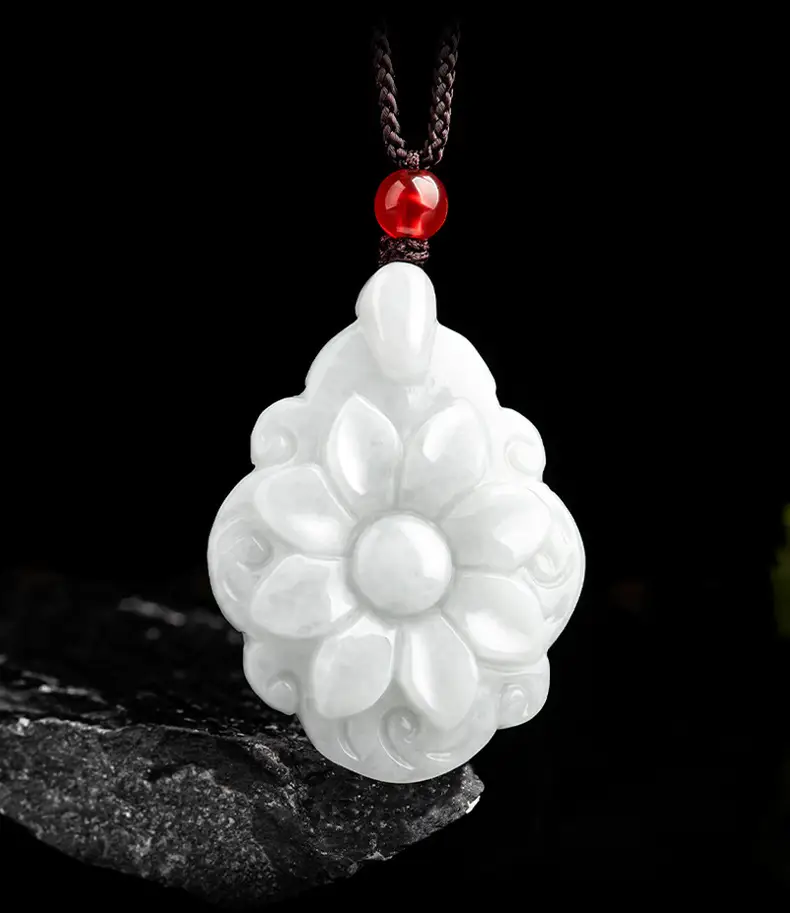 Waxy Jade Floral Pendant for Men Women — feature 3