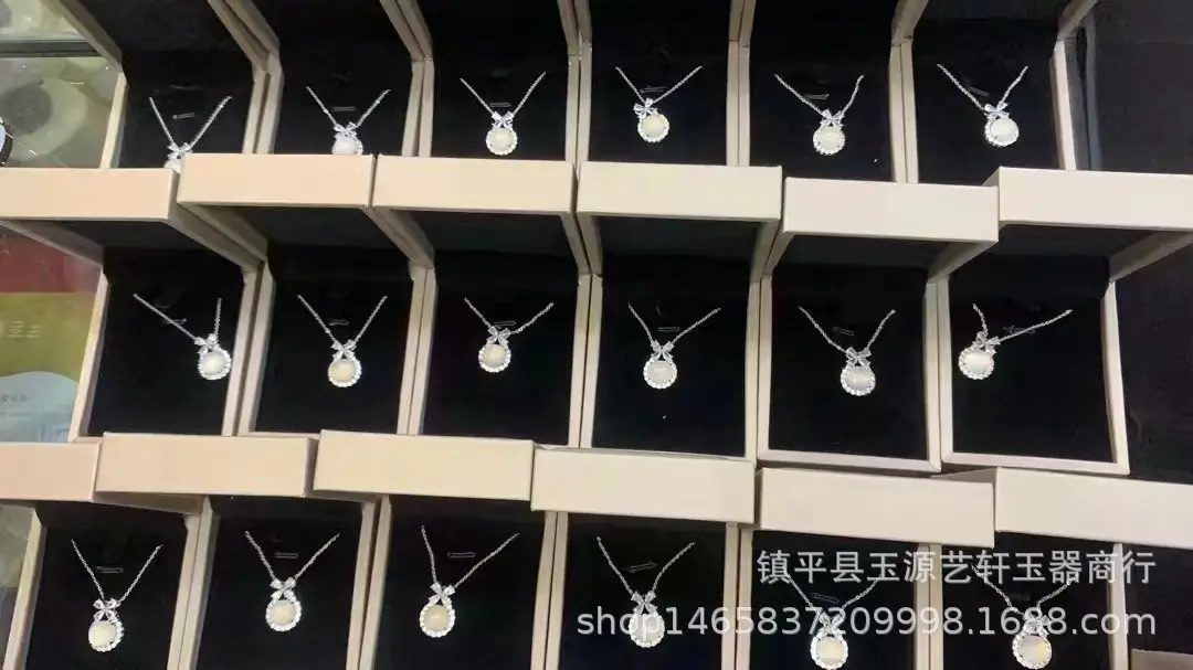 Silver Diamond Ice Horse Pendant Light Necklace for Women — feature 3