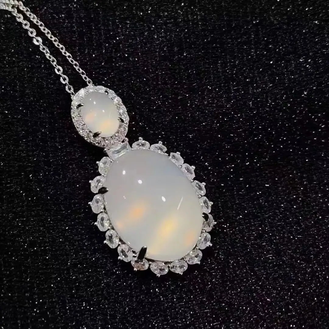 Silver Diamond Ice Horse Pendant Light Necklace for Women — feature 9