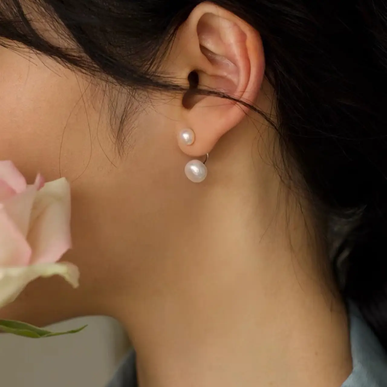 Classic Pearl Earrings for Women & Men S925 Silver