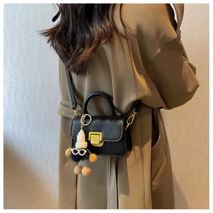 Brown Leather Shoulder Crossbody Bag for Women 2023 — feature 10