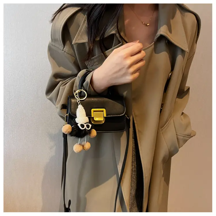 Brown Leather Shoulder Crossbody Bag for Women 2023 — feature 13