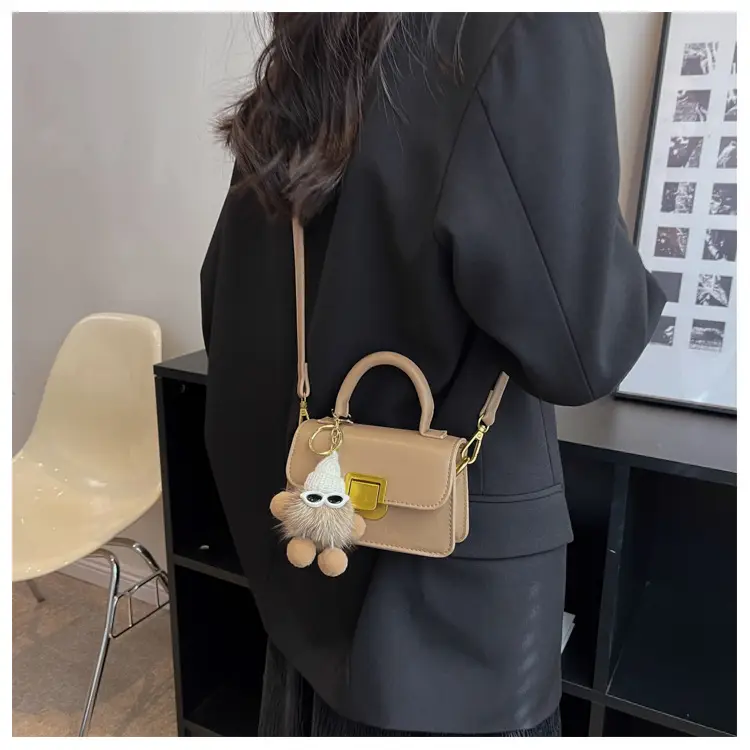 Brown Leather Shoulder Crossbody Bag for Women 2023 — feature 20