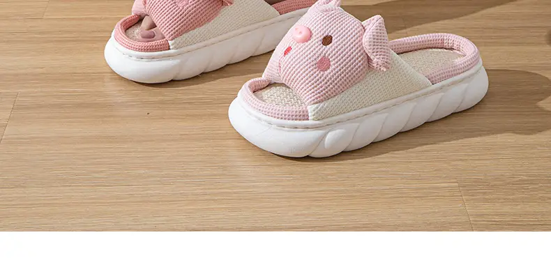 Cross-border special folding ears pink pig cotton-filled cartoon indoor and outdoor home thickened linen slippers Four Seasons cotton and linen slippers — feature 14