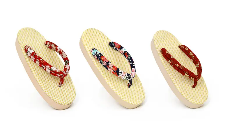 Japanese-style Faux Clogs Flip Flops Travel Shoes — feature 9