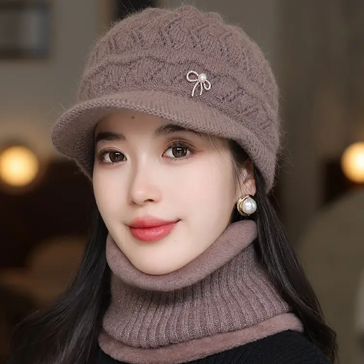 Winter Fleece Hat with Bow Charm for Women — feature 7