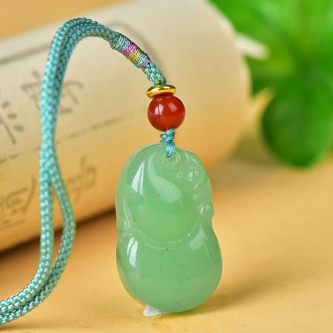 Delicate Dongling Jade Gourd Pendant Set of 3 - Image 4