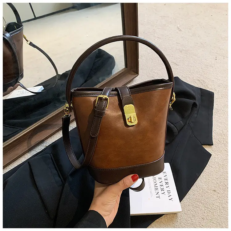 Women's Retro Brown Crossbody Bag for Autumn Winter 2023 — feature 22