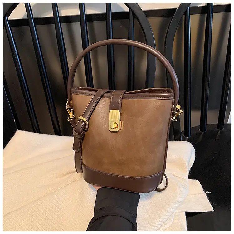 Women's Retro Brown Crossbody Bag for Autumn Winter 2023 — feature 25