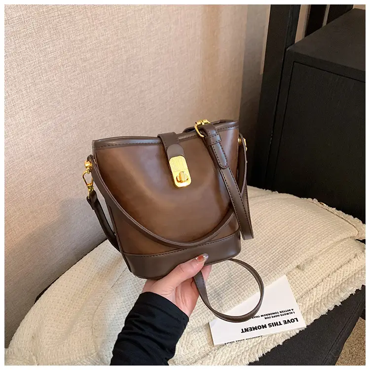 Women's Retro Brown Crossbody Bag for Autumn Winter 2023 — feature 33