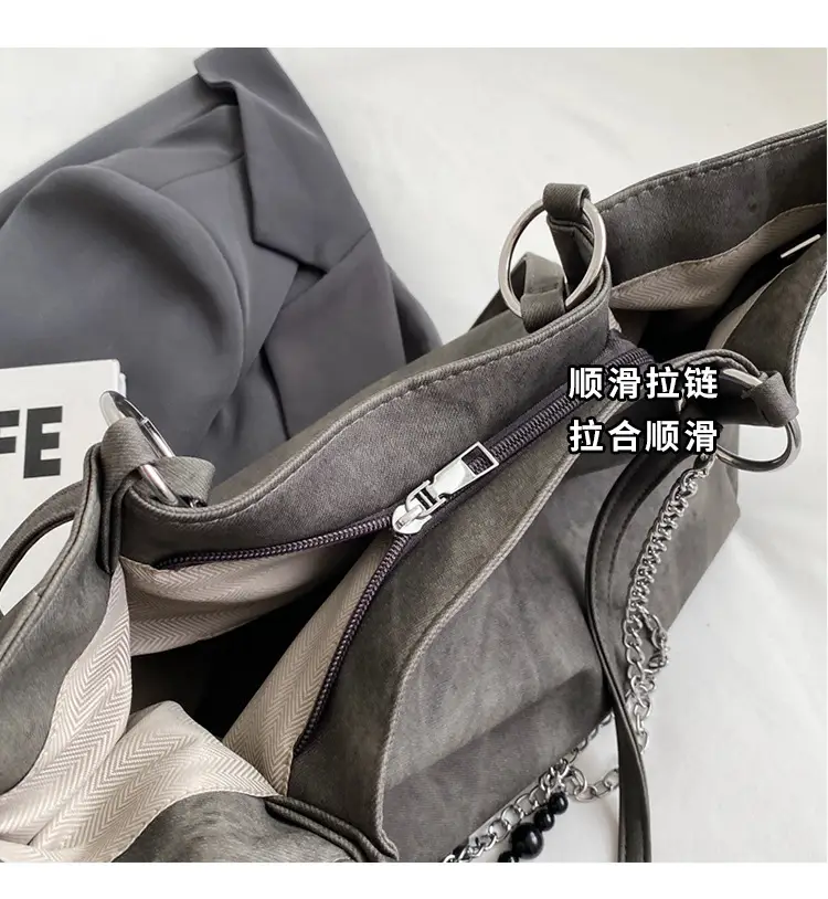 Textured Women's Chain Commuter Tote Bag Grey 2026 — feature 14