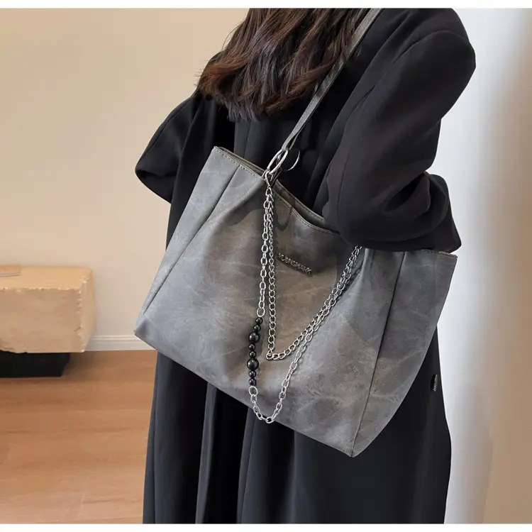 Textured Women's Chain Commuter Tote Bag Grey 2026 — feature 21