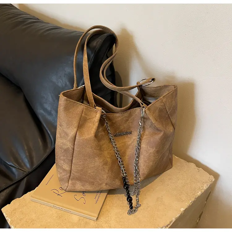 Textured Women's Chain Commuter Tote Bag Grey 2026 — feature 28