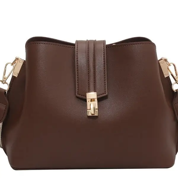 Brown Leather Crossbody Bag with Gold Clasp - Image 8