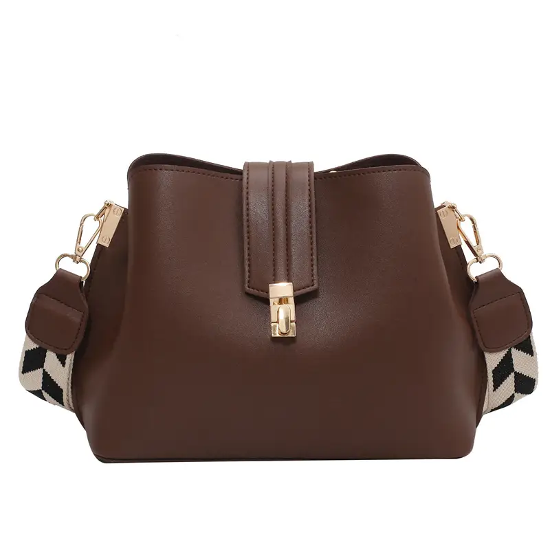 Brown Leather Crossbody Bag with Gold Clasp - Image 2