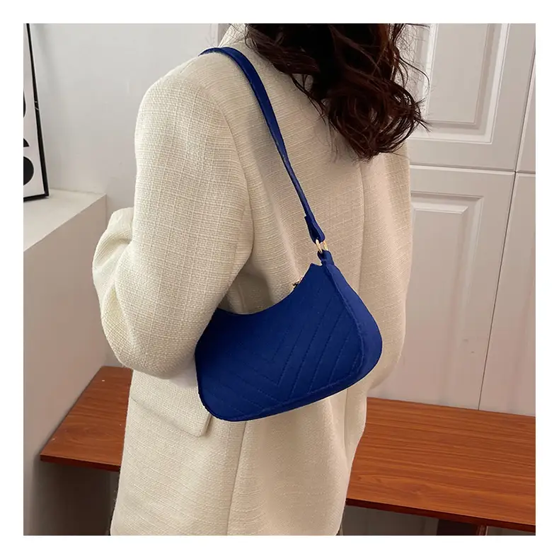 Women's Purple Heart-Shaped Shoulder Bag with Pom Pom — feature 11