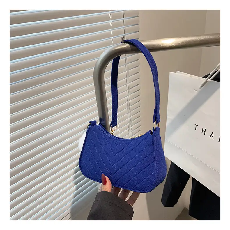 Women's Purple Heart-Shaped Shoulder Bag with Pom Pom — feature 33