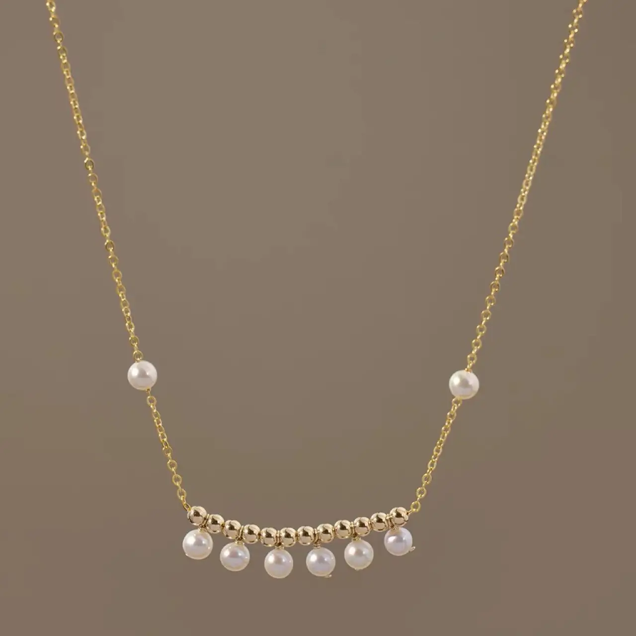 Gold Pearl Necklace for Women Elegant Commute