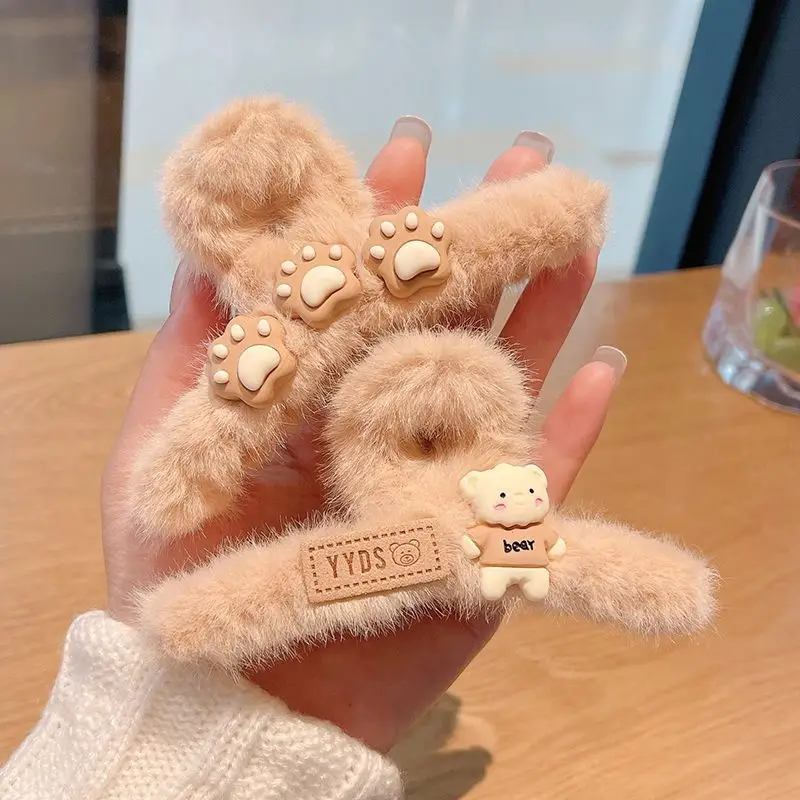 Furry Cat Claw Bear Hair Clip for Women - Image 6