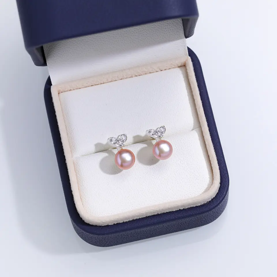 Natural Pearl Earrings for Women's High-End Jewelry - Image 3