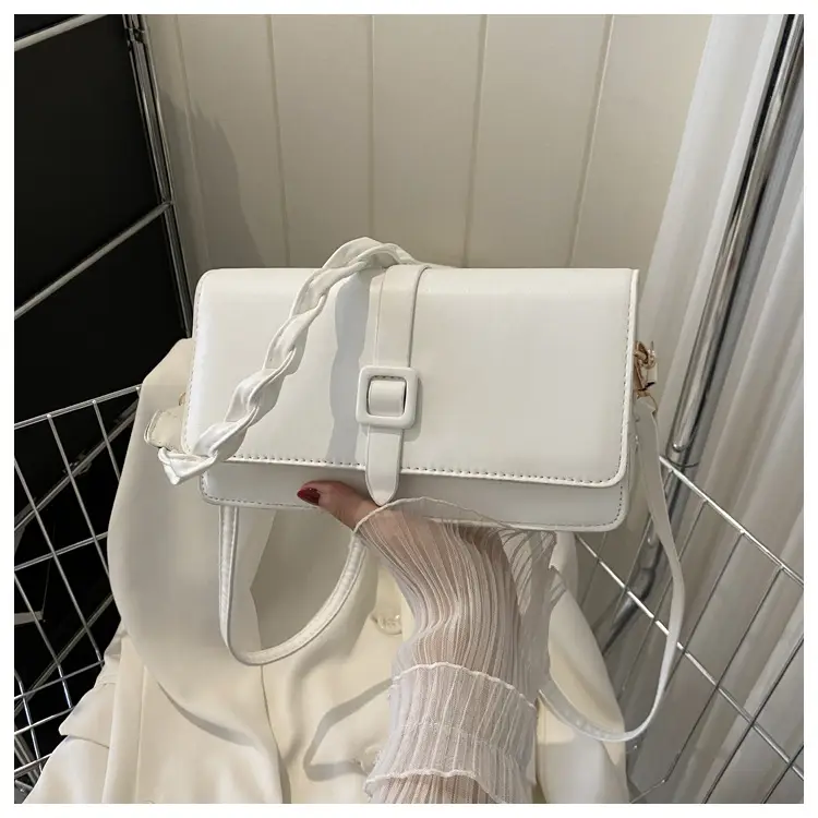Black K-Style Crossbody Bag for Women 2023 — feature 20