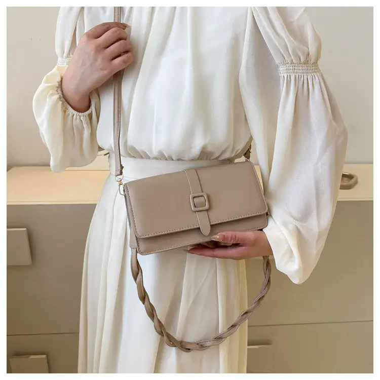 Black K-Style Crossbody Bag for Women 2023 — feature 9