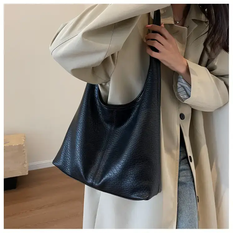 Women's Korean Style Tan Shoulder Bag 2023 — feature 17