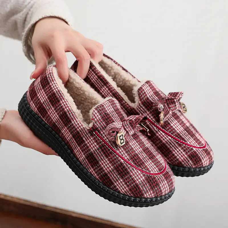 2026 Autumn and Winter New Style Fleece-Lined Warm Cotton Shoes, Comfortable Non-Slip Women's Shoes, Trendy Versatile Casual Korean-Style Loafers - Image 2