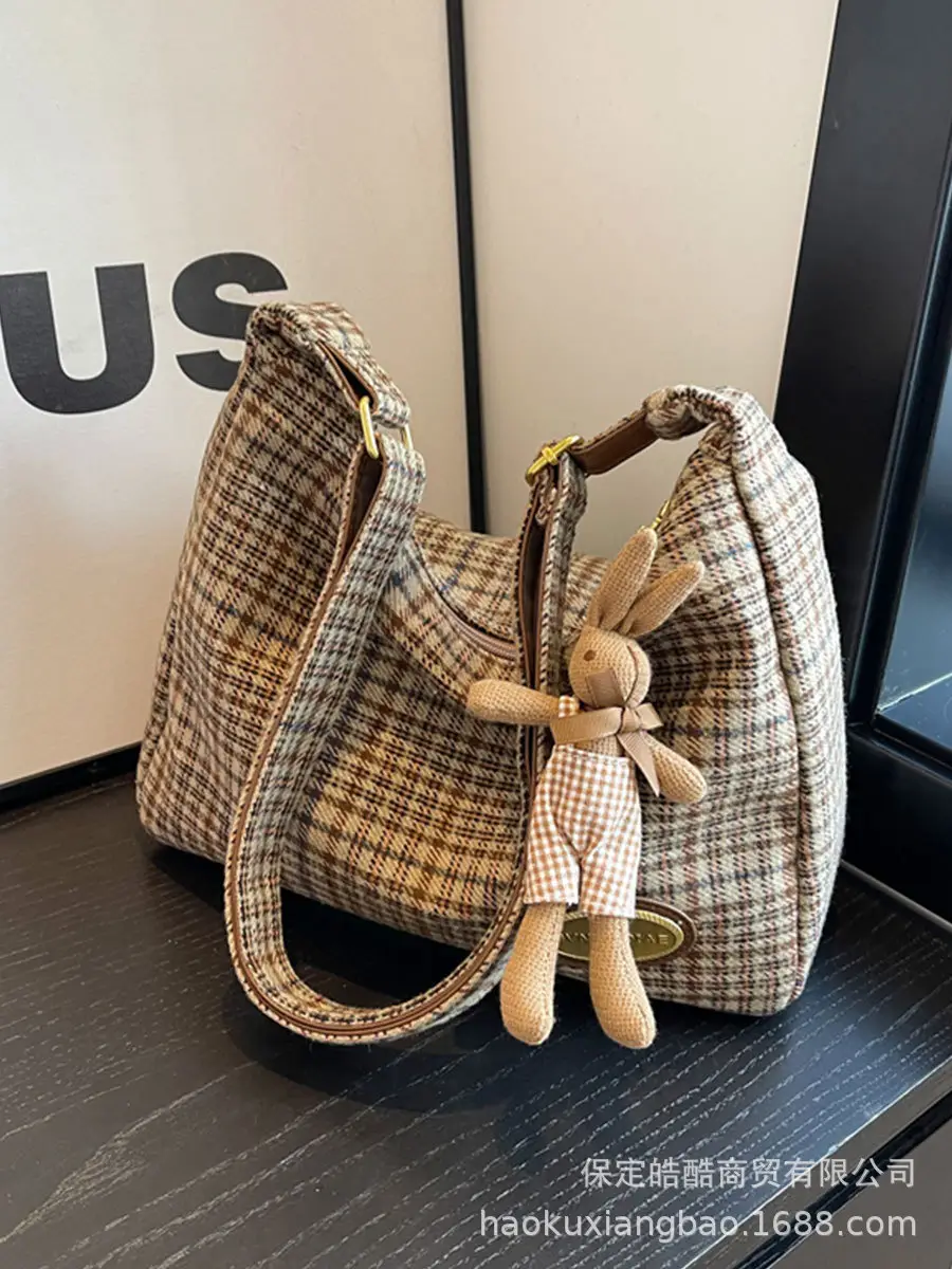 Women's Woolen Shoulder Bag 2023 New Style - Image 10