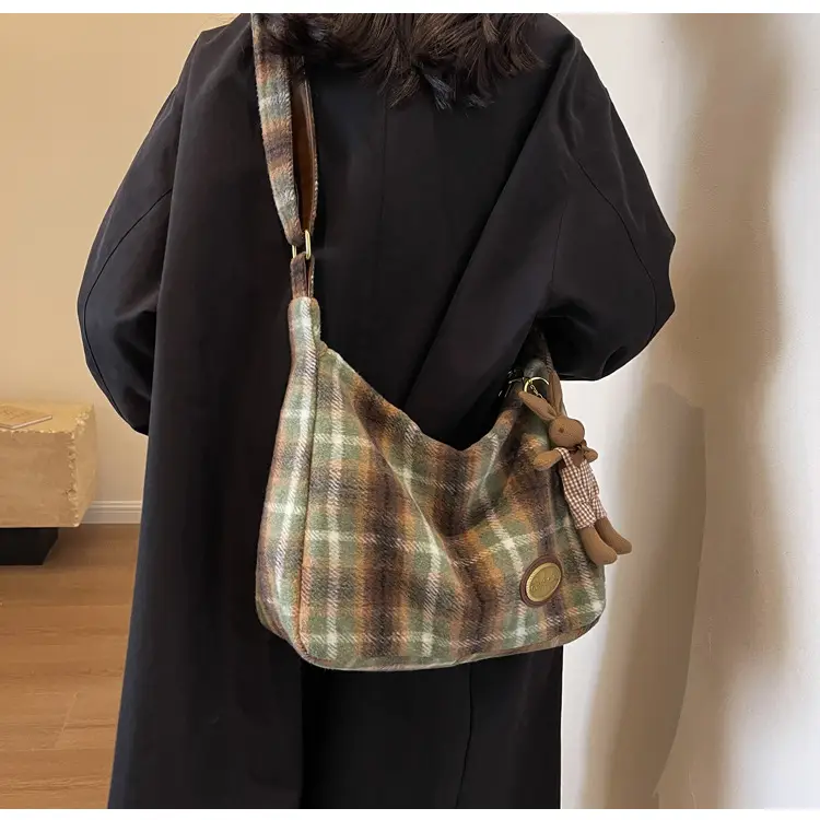 Women's Woolen Shoulder Bag 2023 New Style — feature 18