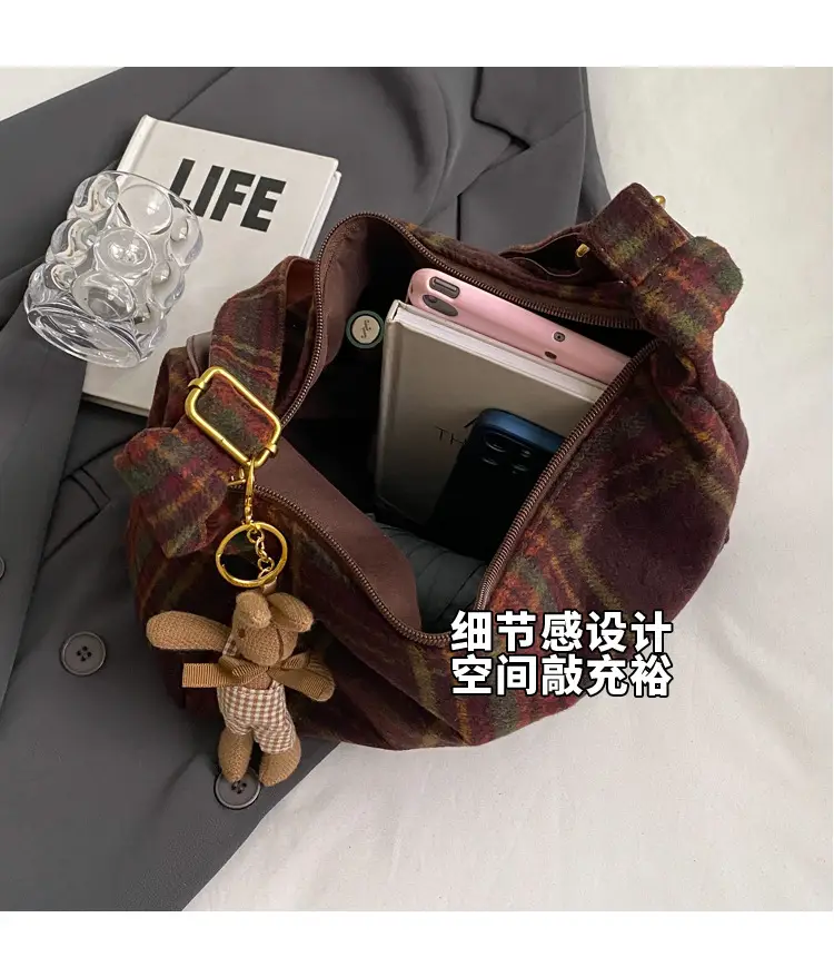 Women's Woolen Shoulder Bag 2023 New Style — feature 7