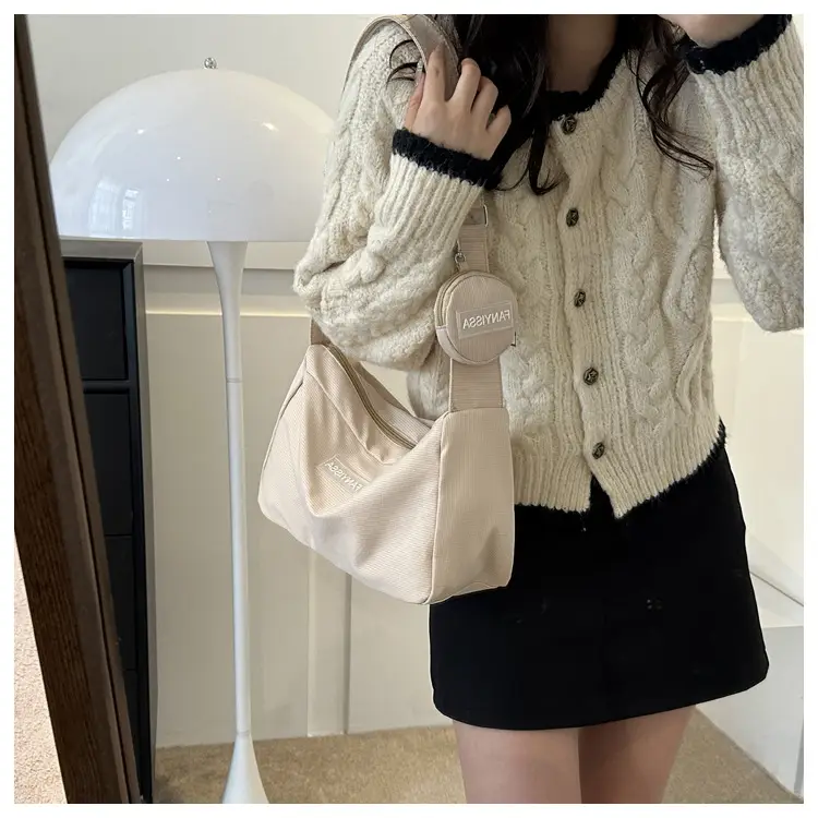 Nylon Shoulder Crossbody Bag 2023 Western Style — feature 21