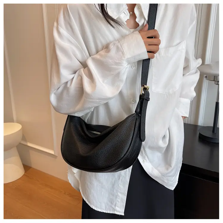 Women's Large Capacity Shoulder Crossbody Bag Cream New 2026 — feature 34