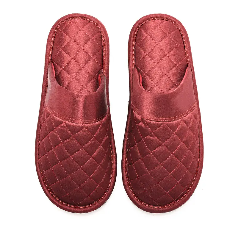 Cotton slippers winter warm wedding slippers wedding festive men's and women's home bright red factory direct one-piece delivery