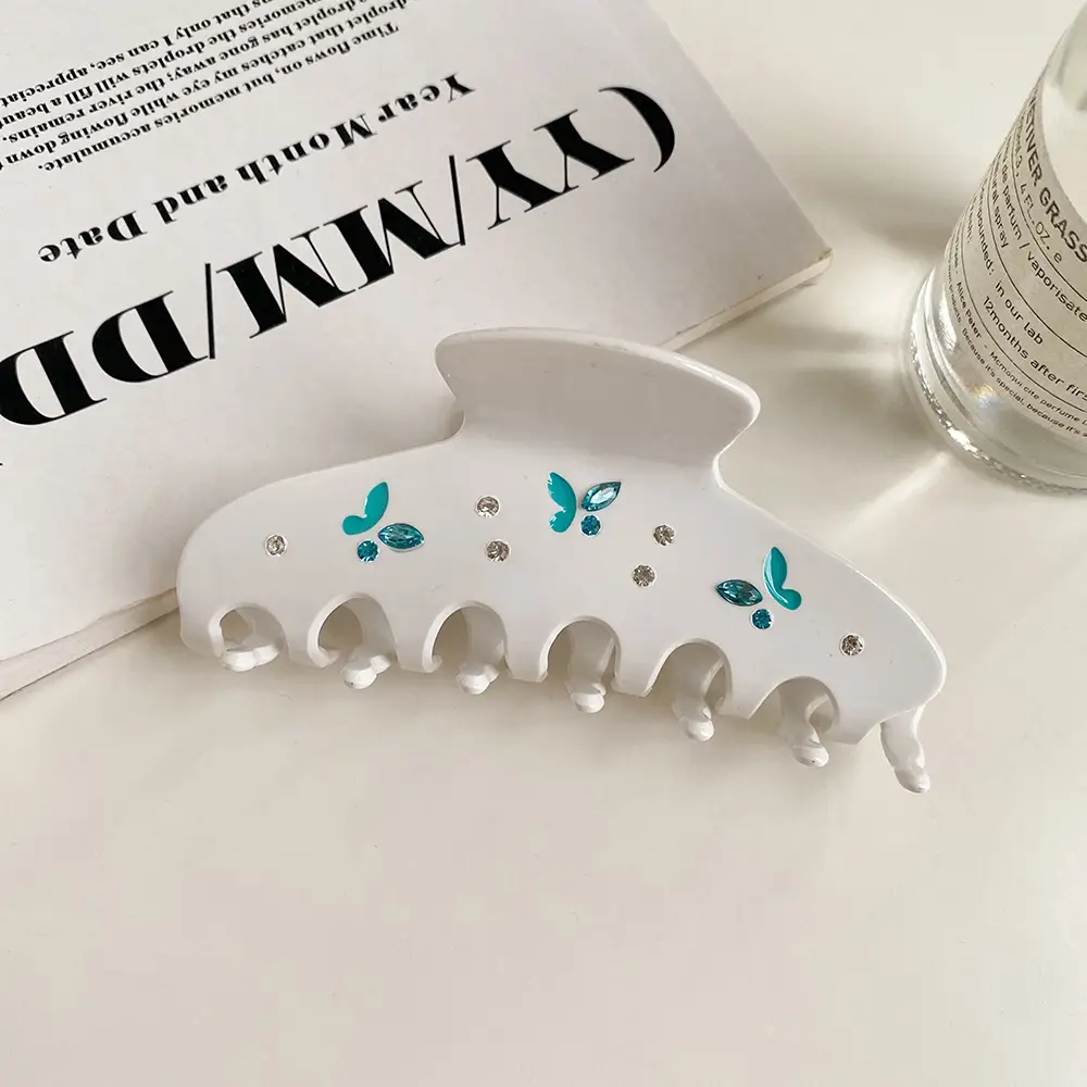 Rhinestone Butterfly Hairpin for Girls Updo - Image 3