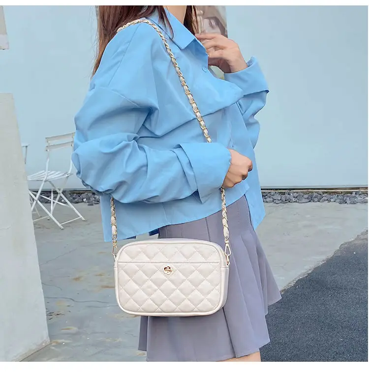Trendy Women's Quilted Chain Bag Set White & Beige — feature 10