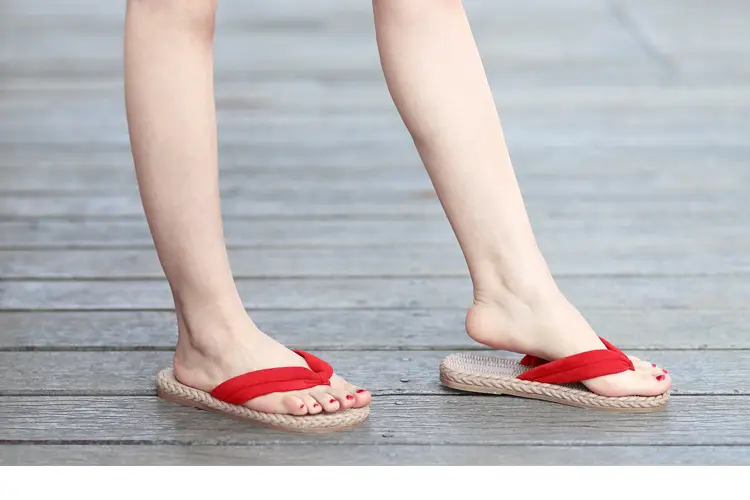 Women's Pink Japanese Style Soft Sole Flip Flops — feature 2