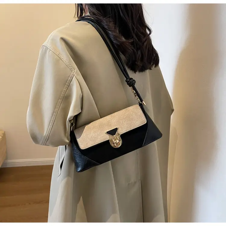 Women's Black Leather Shoulder Bag with Gold Clasp — feature 45