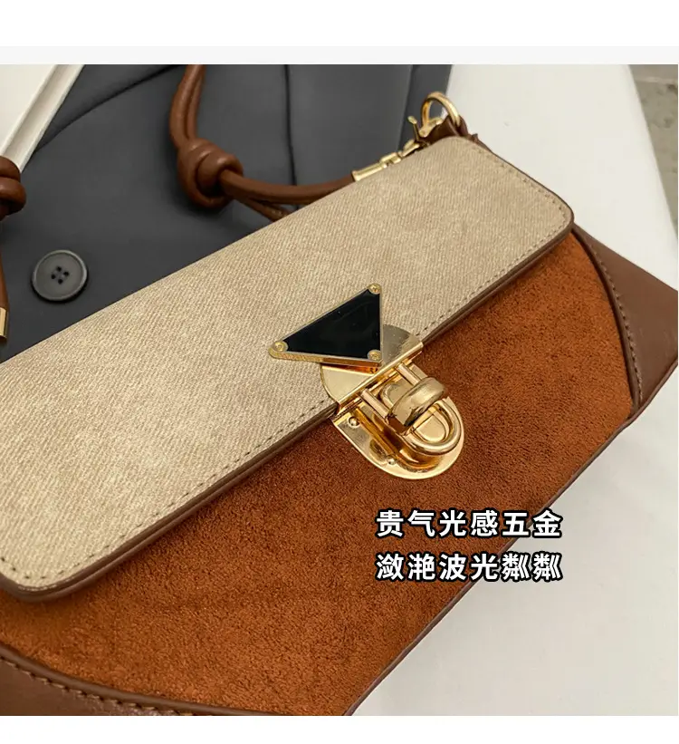 Women's Black Leather Shoulder Bag with Gold Clasp — feature 7
