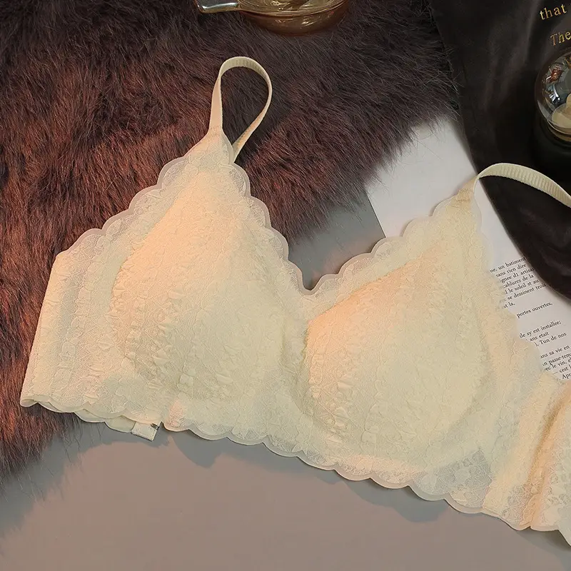 Lace Latex Camisole Bra for Women, Seamless, Wire-Free, Push-Up, Adjustable Sports Bra, Thin, Breathable and Comfortable