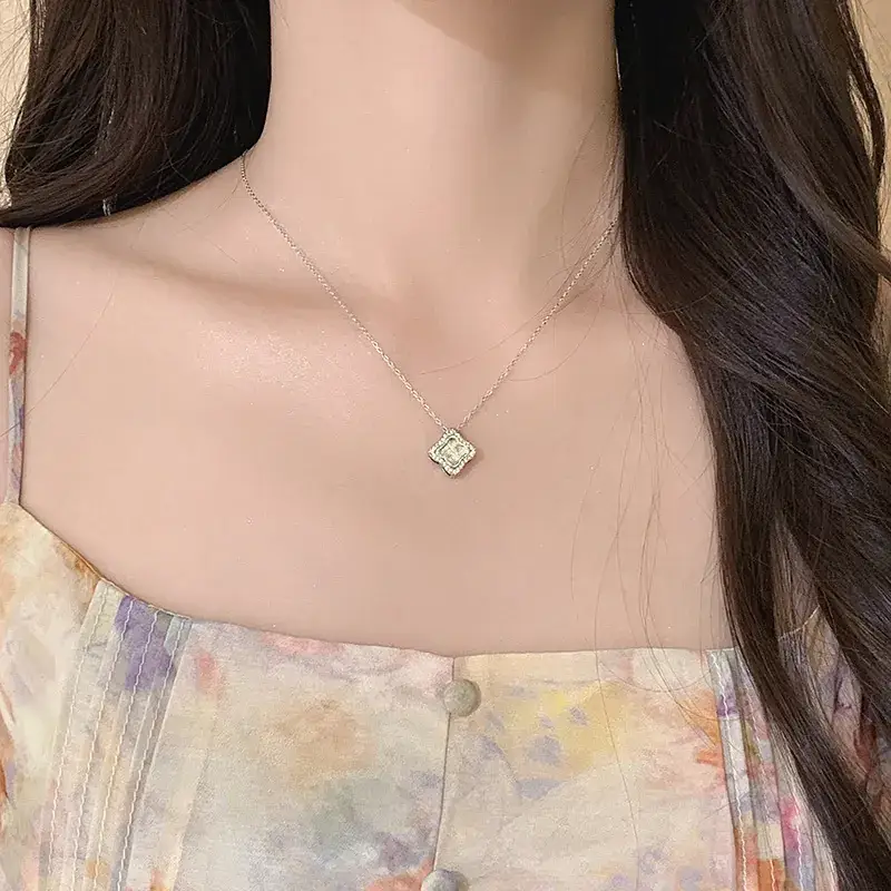 Women's Light Luxury Pearl Clavicle Necklace Niche Design - Image 115