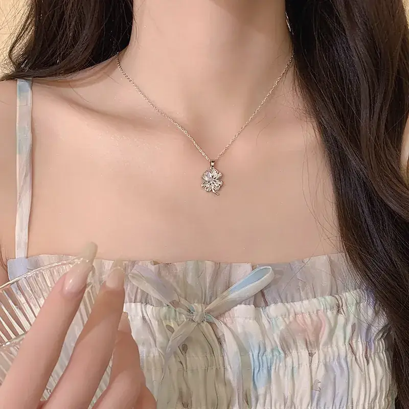 Women's Light Luxury Pearl Clavicle Necklace Niche Design - Image 120