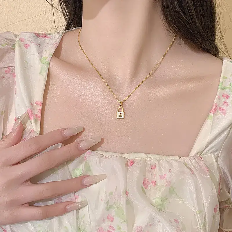 Women's Light Luxury Pearl Clavicle Necklace Niche Design - Image 127