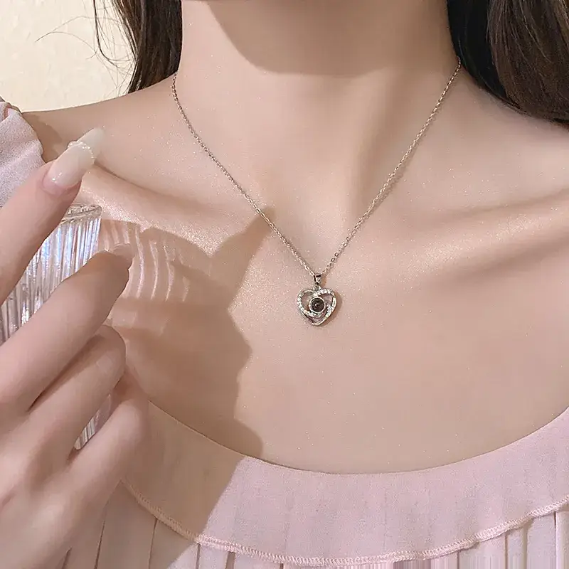 Women's Light Luxury Pearl Clavicle Necklace Niche Design - Image 129